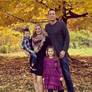 Meet your Posher, Clay